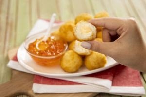 Aprenda como aproveitar todo o sabor dos queijos brasileiros e como fazer o Arancini