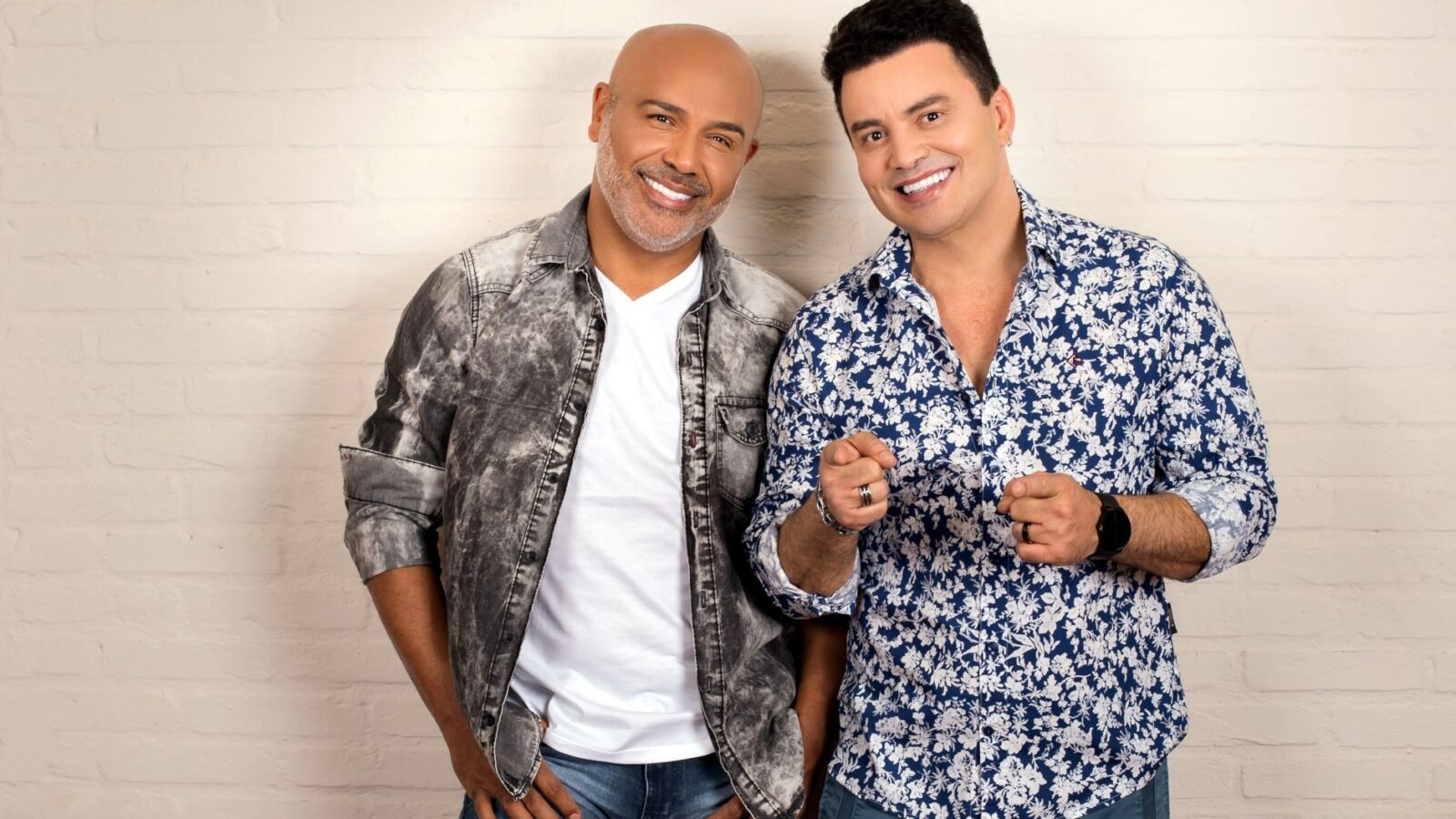 Rick e Renner fazem a live “Nossa História” para arrecadar cestas básicas