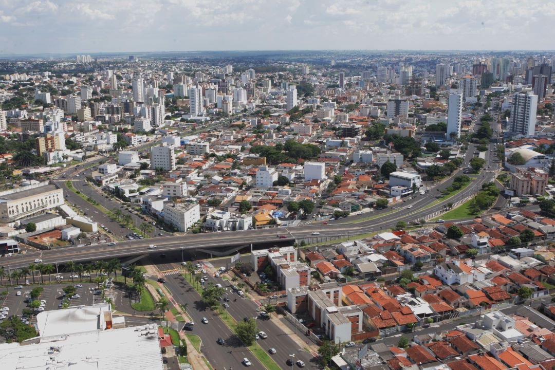 Uberlândia gera mais de 2,3 mil empregos nos quatro primeiros meses do ano