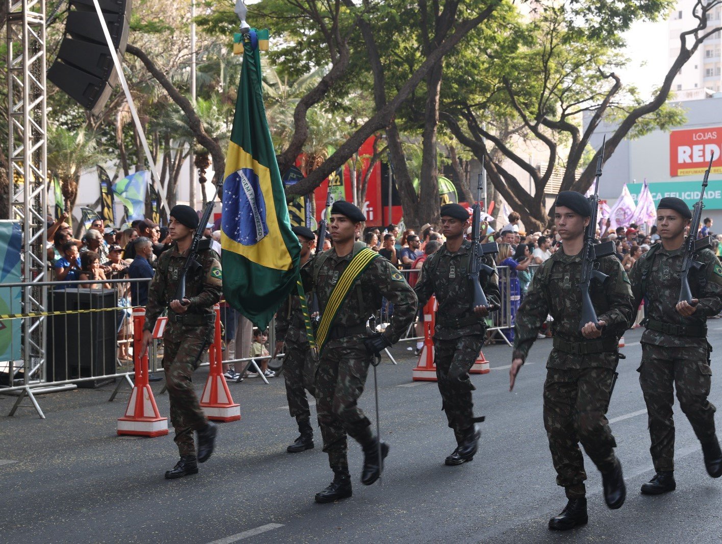 Desfile de 7 de setembro deve reunir mais de 2,5 mil participantes em Uberlândia